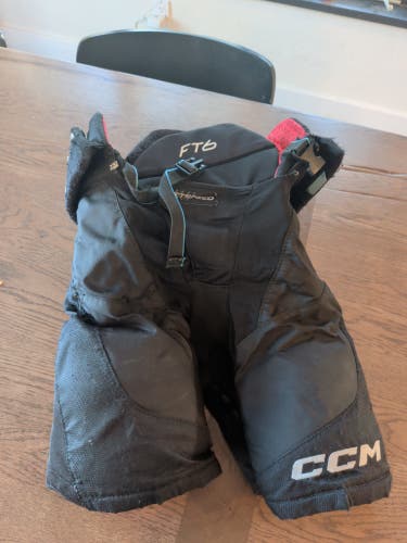 Men's Junior Large CCM JetSpeed FT6 Hockey Pants (Used)
