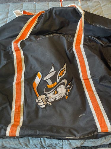 Danbury Hat Tricks Bag (Used)