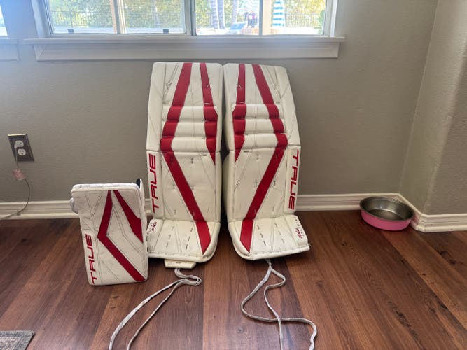 33" True Catalyst Px5 Regular Goalie Full Set (Used)