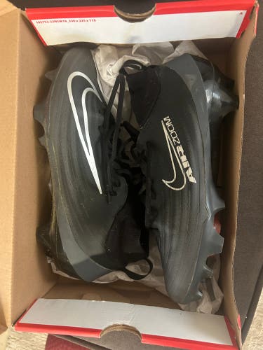 Men's Size M 9.5 (W 10.5) nike vapor pro 1 football cleats