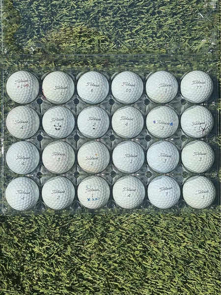 24 Titleist Pro V1 Balls (2 Dozen) 4A Near Mint Condition Used