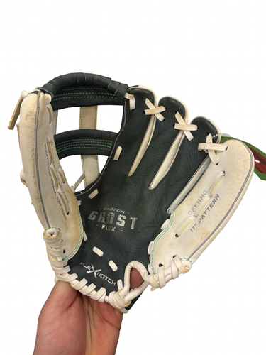 Used Easton GHOST FLEX BB/SB Glove RH Throw White 11" 11682-S000139470