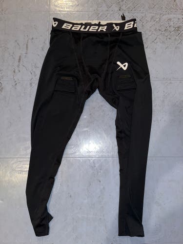 Black Large Adult Unisex Bauer Compression (New) *cut out cup part*