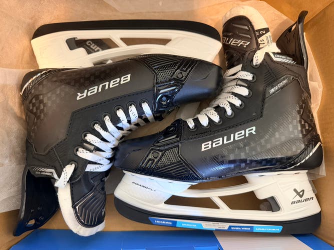 Black 2024 Bauer Supreme Shadow Hockey Skates Regular Width 7.5 (Used)