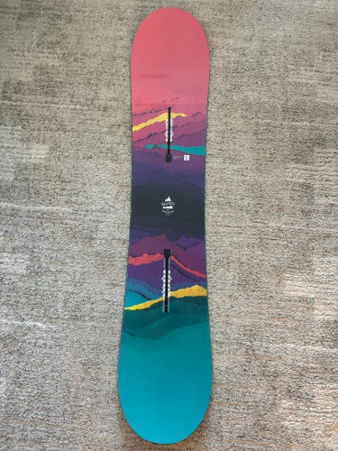 Kid's Burton FeelGood Smalls Flying-V 130cm Snowboard | Without Bindings (Used)