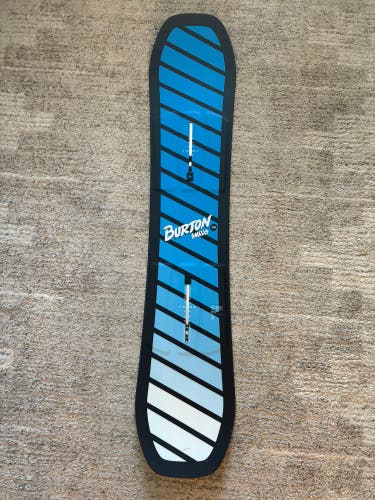 Blue Burton Smalls 130cm Snowboard | Without Bindings (Used)