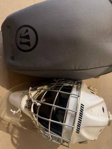 Junior Warrior R/F1 Goalie Mask (Used)