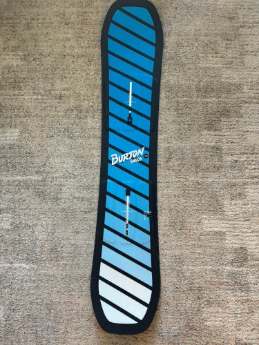 Blue Burton Smalls 134cm Snowboard | Without Bindings (Used)