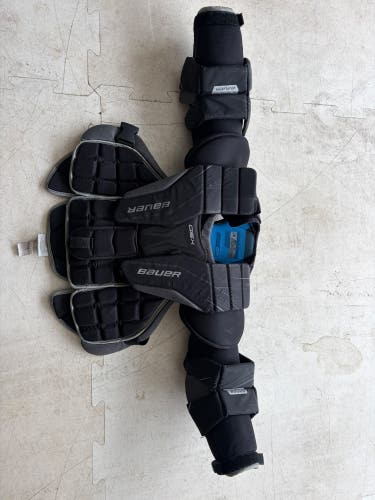 Large/Extra Large Bauer GSX Goalie Chest Protector (Used)