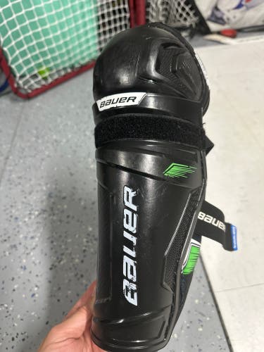 Junior Bauer X 11" Shin Pads (Used)