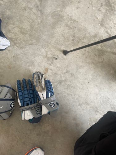 Maverik M6 Lacrosse Gloves (Used)