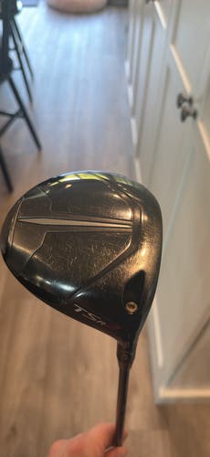 2022 Titleist TSR2 Right Handed Driver 10.5 Loft (Used)