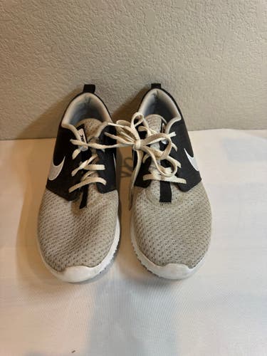 Men's Size M 8.0 (W 9.0) Nike Roshe Golf Shoes (Used)