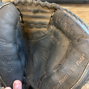 RH Rawlings Renegade Catcher's Glove 31.5" (Used)