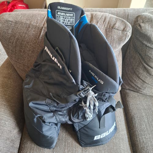 Senior Small Bauer Nexus 800 Hockey Pants