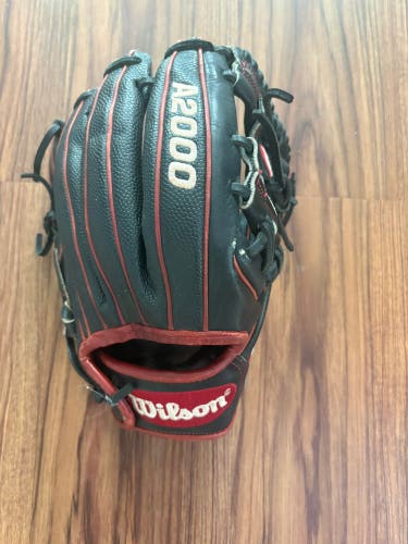 Wilson A2000 RH Infield Baseball Glove 11.5" (Used)