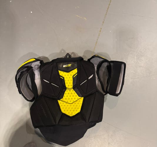Large Intermediate Bauer Supreme Ultrasonic Shoulder Pads (Used)