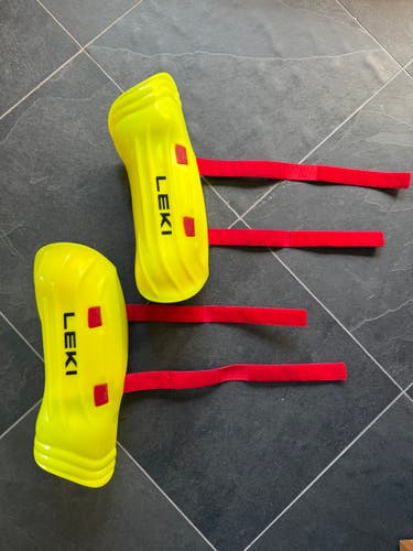 Shin Guards One Size Fits All Leki Shin Guard (Used)