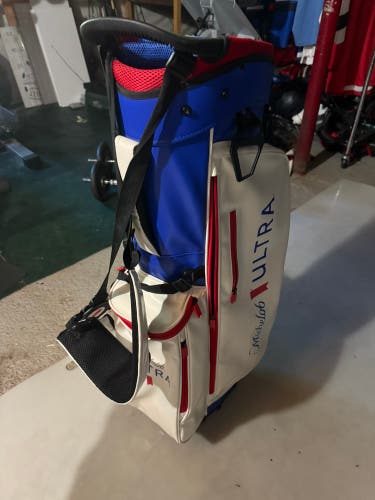 Michelob Ultra Standing Golf Bag