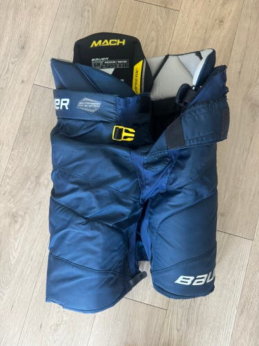 Men's Senior Medium Bauer Supreme Mach Hockey Pants (Used)