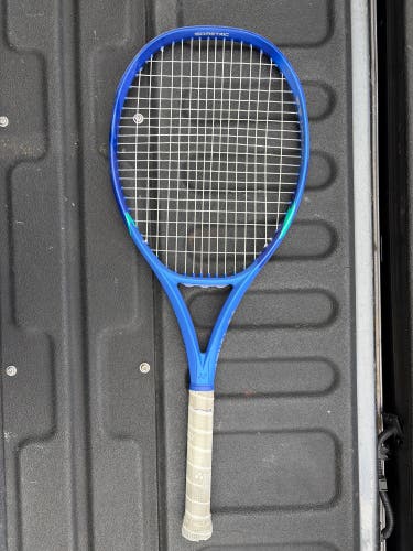 Adult YONEX EZONE Tennis Racquet (Used)