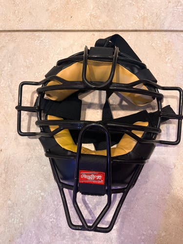 Rawlings PWMX Catcher’s/Umpire Face Mask – Black