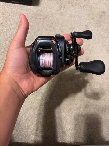 Fishing Reel (Used)