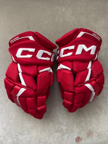 CCM JetSpeed FT6 Pro Gloves 13" (Used)