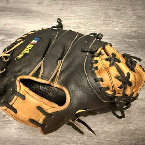 Wilson A1000 CM33 RH Catcher's Baseball Glove 32.5" (Used)