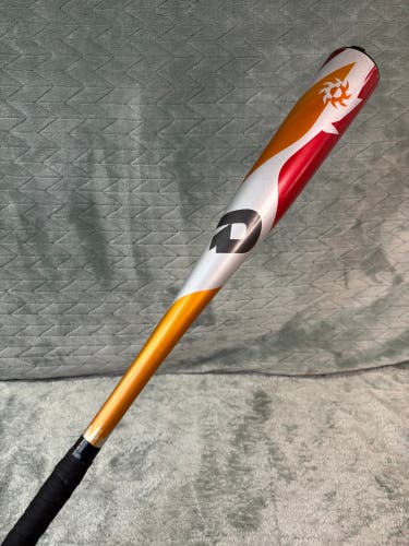2018 DeMarini Voodoo One Alloy Bat USABat Certified (-10) Alloy 19 oz 29" (Used)