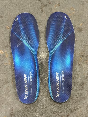 New Bauer aetrex foot beds size 8.p