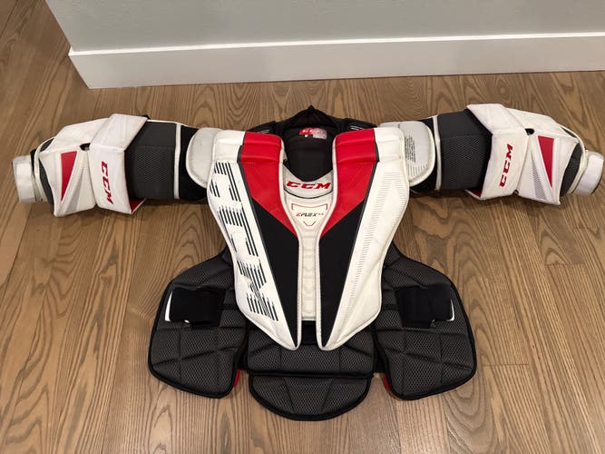 Small CCM EFlex 5.9 Goalie Chest Protector (Used)