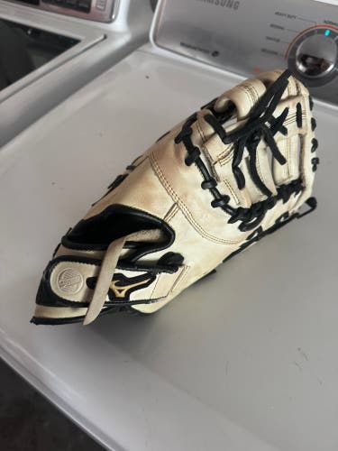 Mizuno MVP Prime RH First Base Softball Glove 13" (Used)