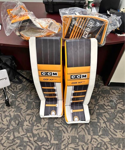 36" 2025 CCM Axis 2 Pro Regular Goalie Full Set Pro Stock (Used)