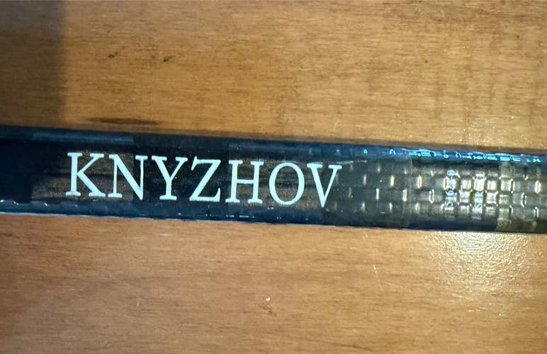 Bauer Vapor Hyperlite Pro Stock Stick (Nikolai Knyzhov) 87 Flex LH 65.5”