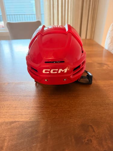 Small CCM Tacks 720 Helmet (Used)