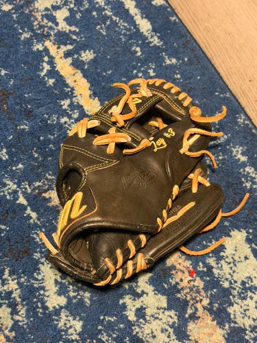 Marucci Ascension RH Infield Baseball Glove 11.5" (Used)