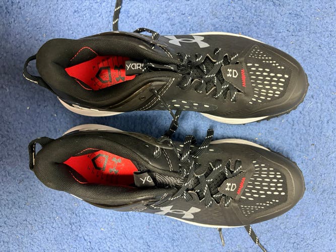 Black Men's Size M 10.0 (W 11.0) Adult Under Armour Charged Rogue Shoes (New)