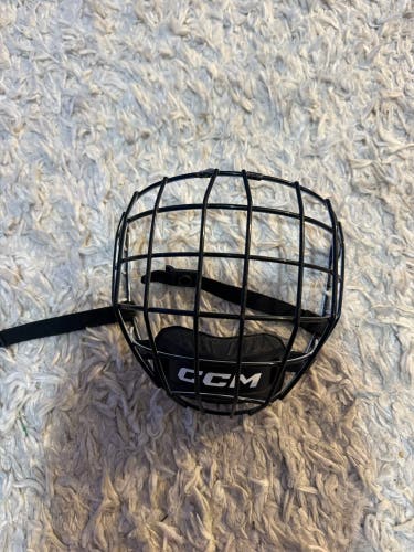 Small CCM FM580 (Used)