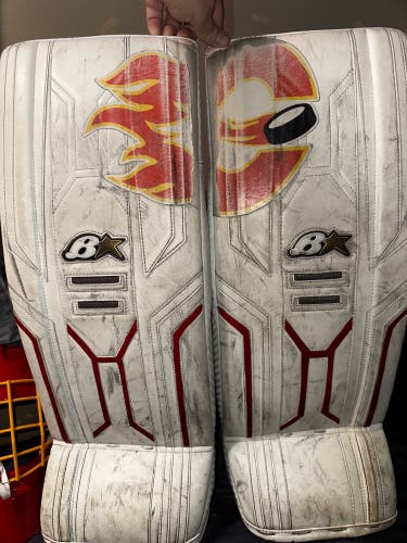 27" Brian's Optik X3 Goalie Leg Pads (Used)