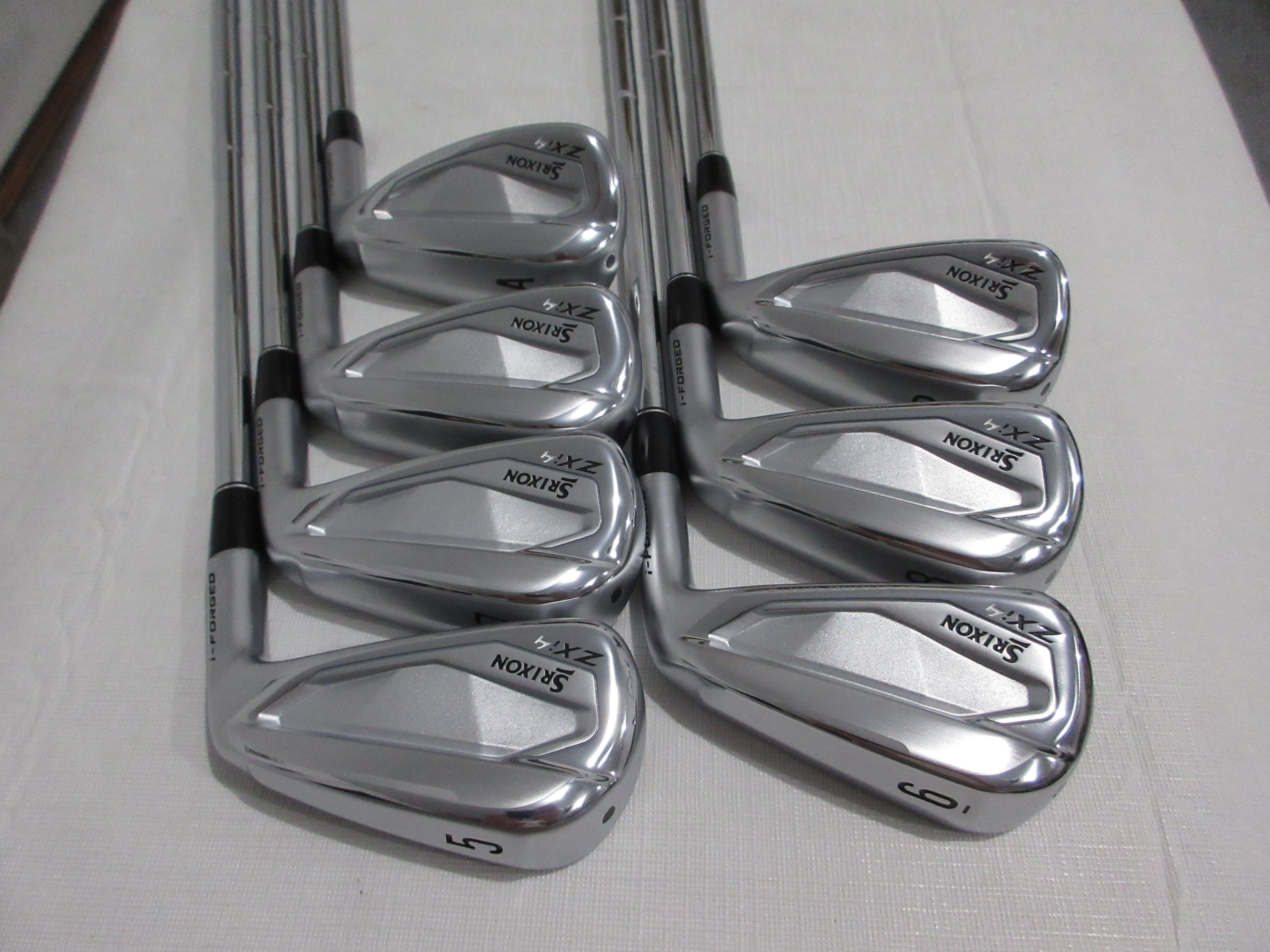 Srixon ZXi4 Iron Set - 5-PW, AW - DG Mid 100 S300 Stiff Flex Steel