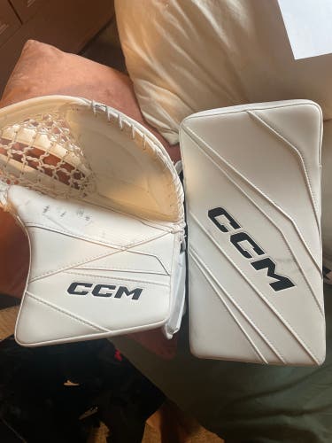 CCM Extreme Flex E6.9 Regular (New)