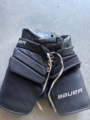 Senior Small 2021 Bauer Pro Hockey Goalie Pants (Used)