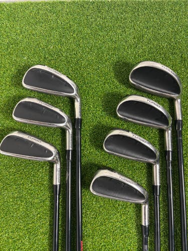 2017 Cleveland Launcher HB Right Handed Iron Set Regular Flex Graphite Shaft (Used)