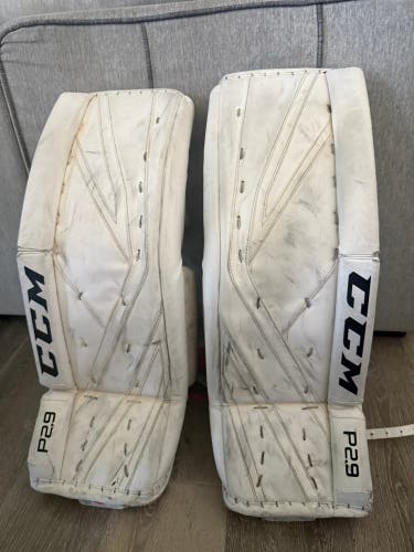 29" CCM Premier P2.9 Goalie Leg Pads (Used)
