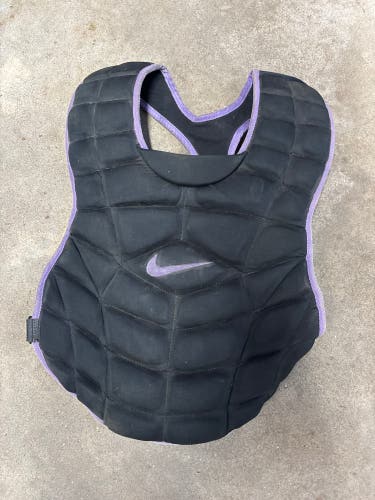 Nike vapor Catcher's Chest Protector (Used)