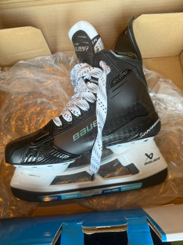 Black 2024 Bauer Supreme Shadow Hockey Skates 6.5 (New)