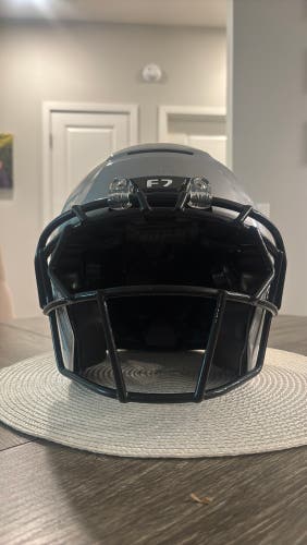 Silver Youth Medium Schutt F7 Helmet (Used)