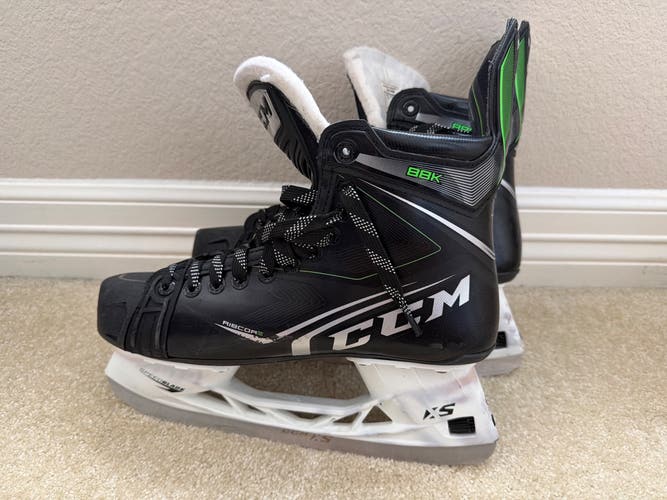 Black 2021 CCM Ribcor 88K Hockey Skates Regular Width 9 (Used)