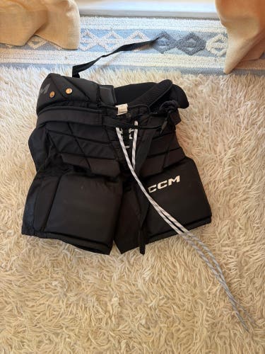 Junior Large CCM HPG 12A Hockey Goalie Pants (Used)